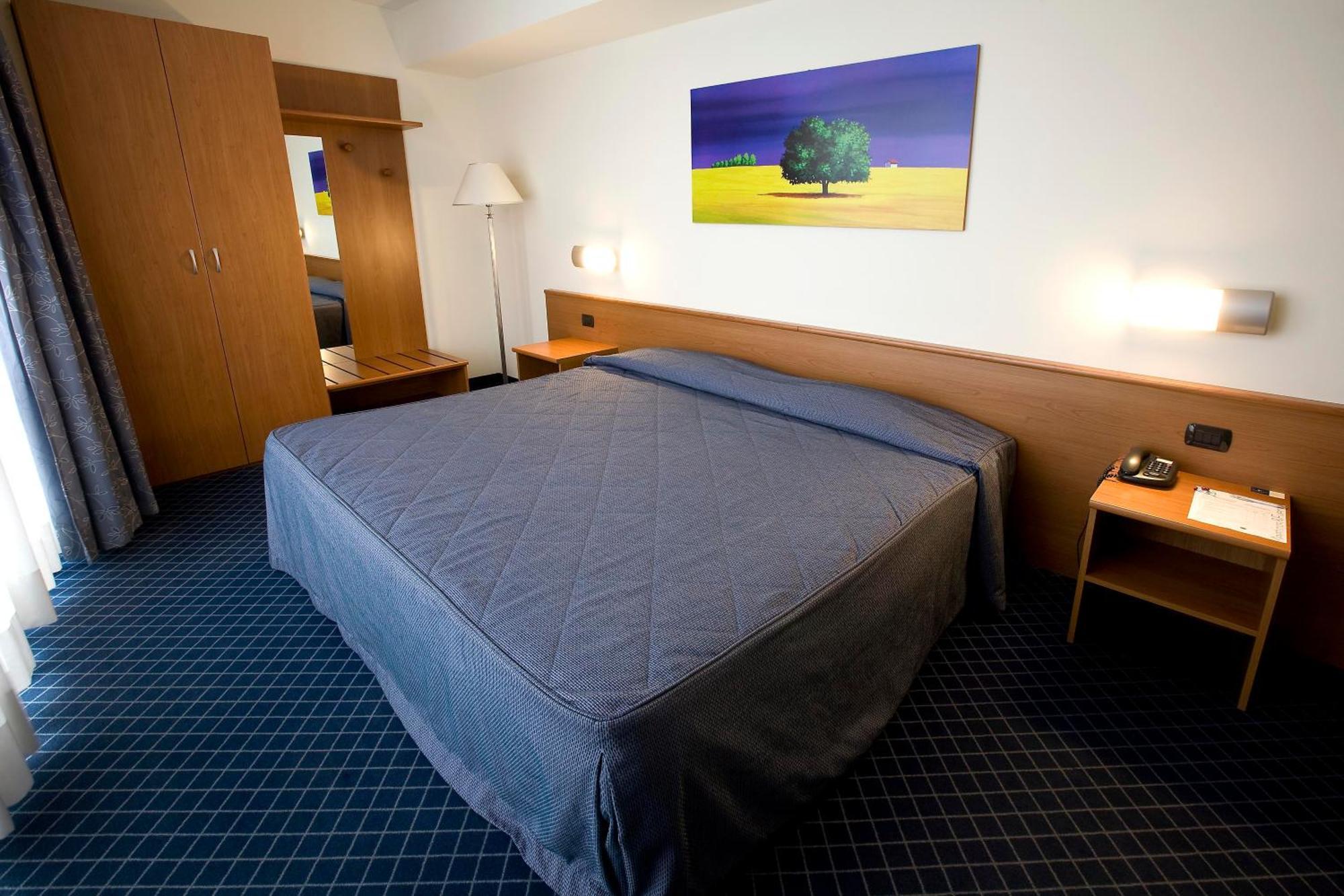 Hotel Gallia Pianezza Εξωτερικό φωτογραφία